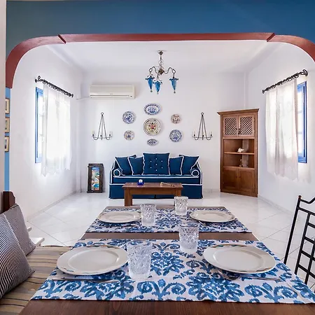 Cycladic Ferienhaus Imerovigli (Santorini)
