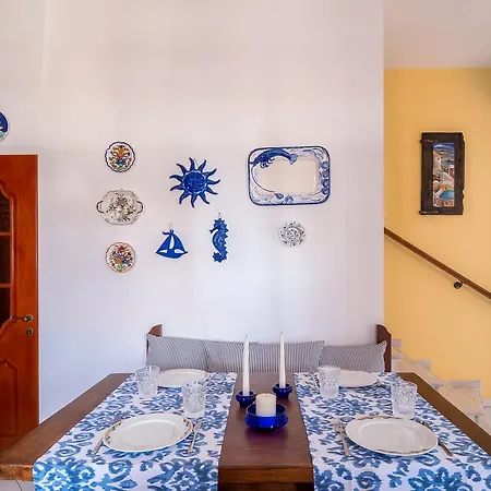 Cycladic Ferienhaus Imerovigli (Santorini)